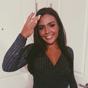 Meet your Posher, Caroline